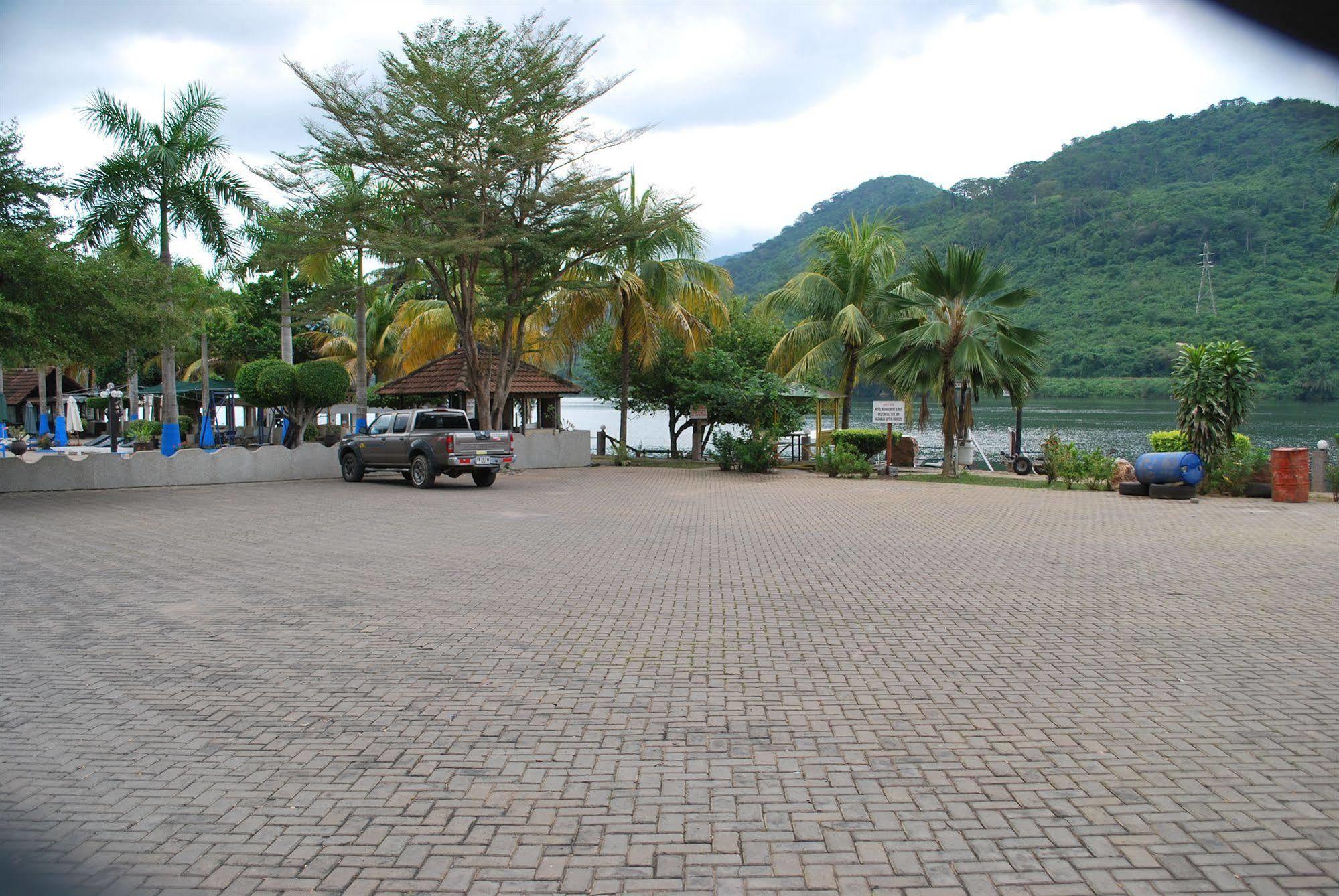 Akosombo Continental Hotel Eksteriør bilde
