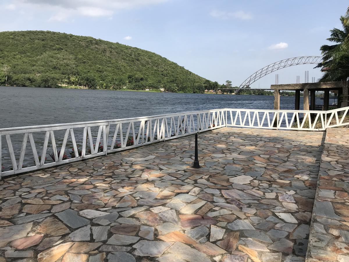Akosombo Continental Hotel Eksteriør bilde
