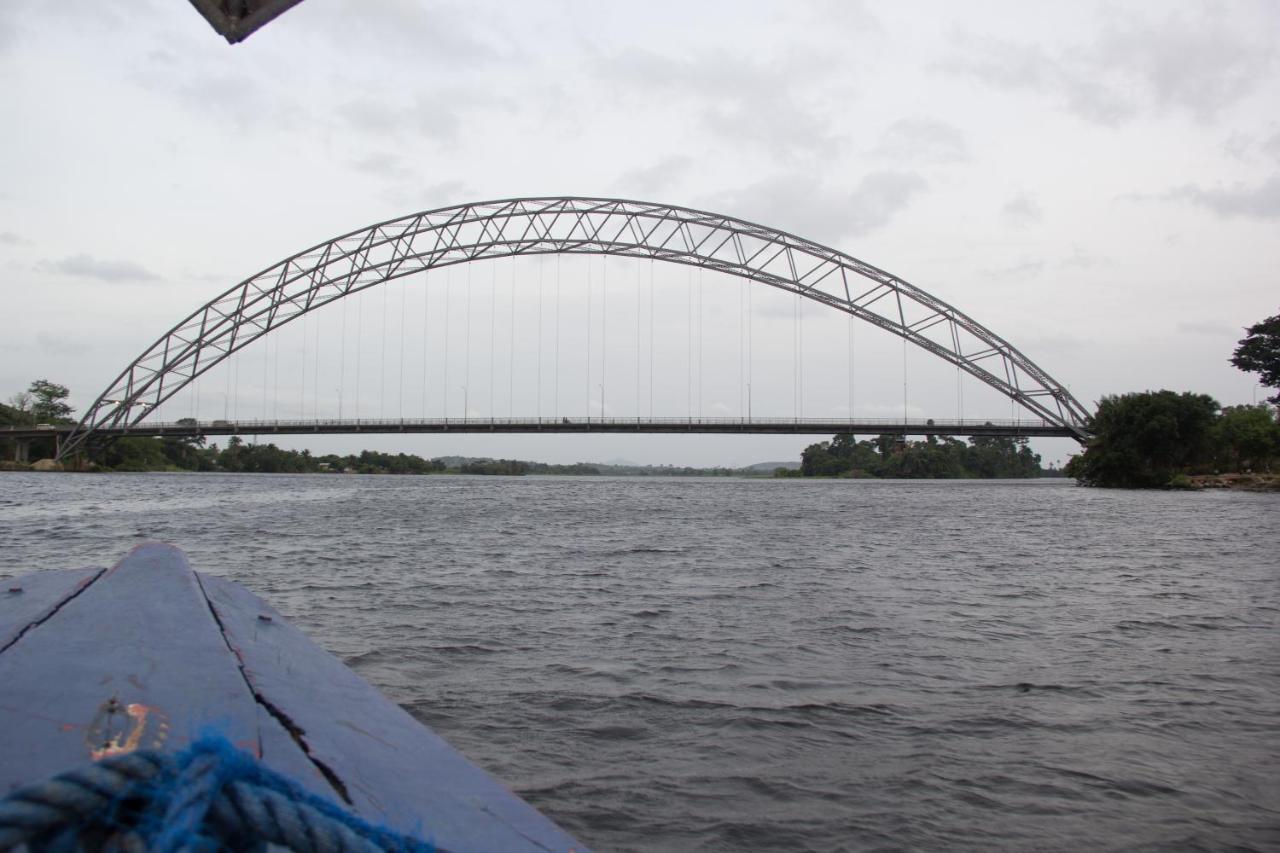 Akosombo Continental Hotel Eksteriør bilde